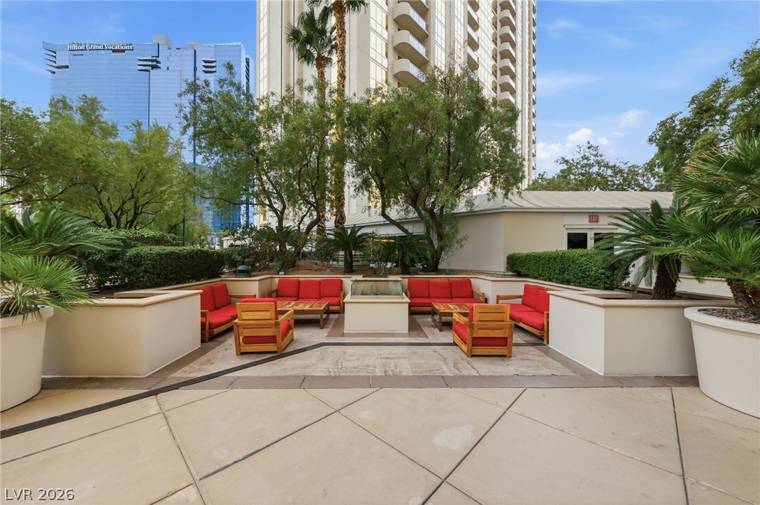 135 East Harmon Avenue 2721