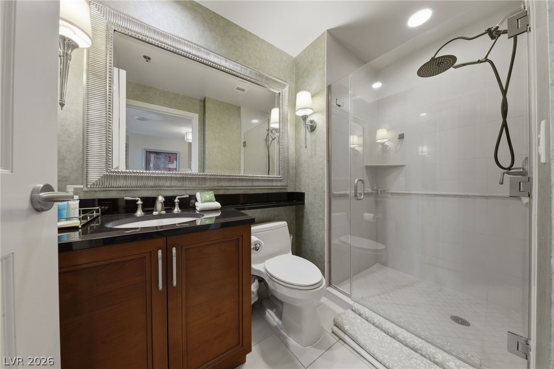 135 East Harmon Avenue 2721