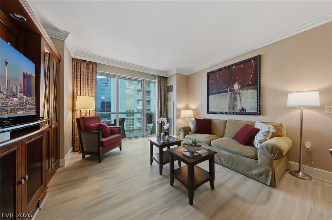 135 East Harmon Avenue 2721