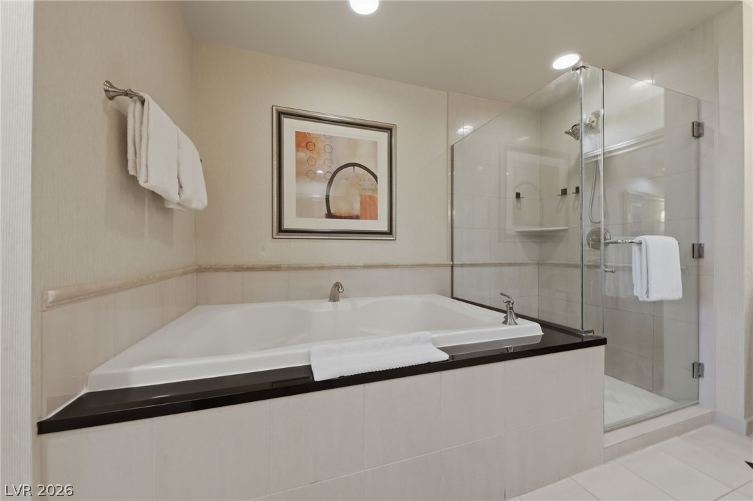 135 East Harmon Avenue 2721