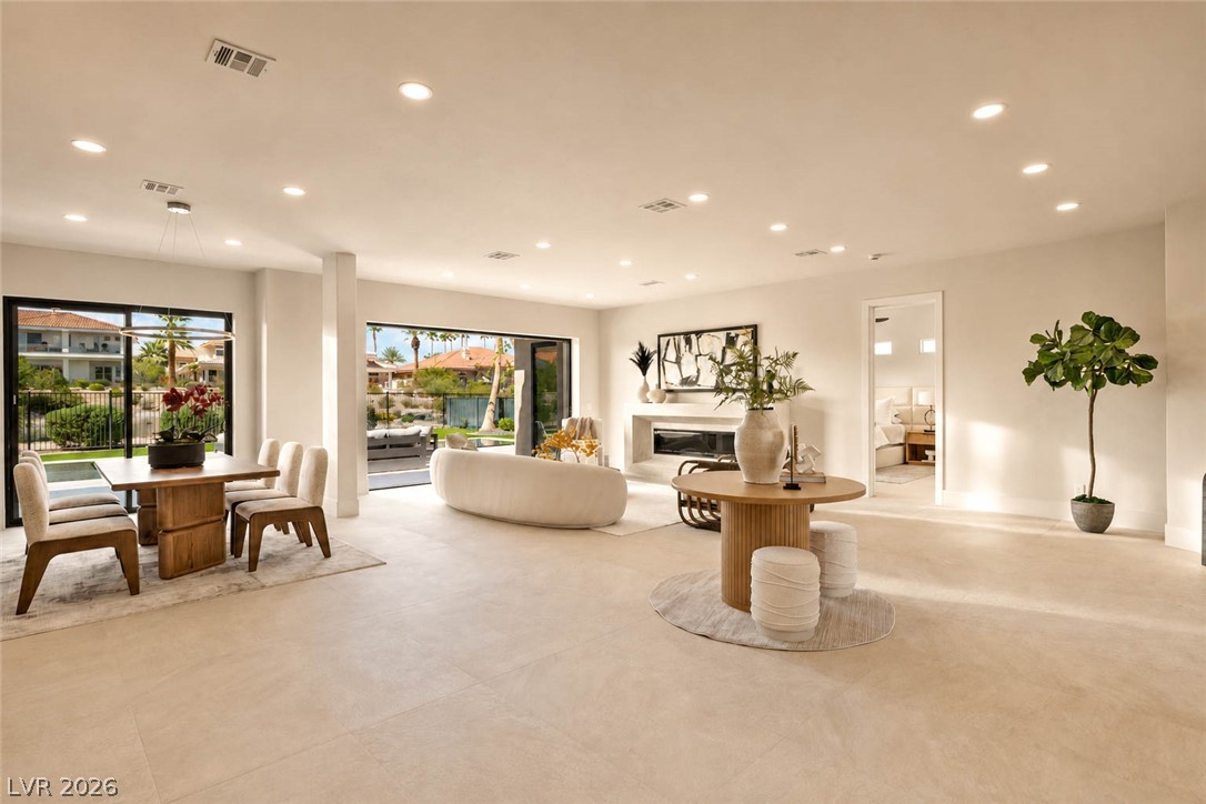 2221 Glenbrook Way