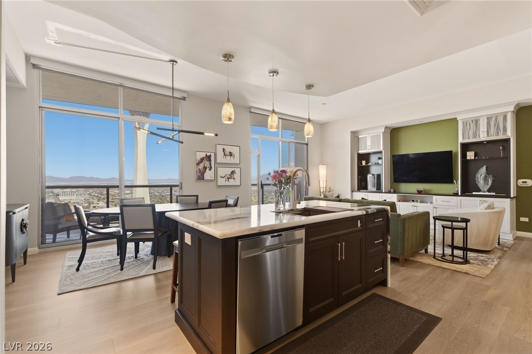 200 West Sahara Avenue 4004