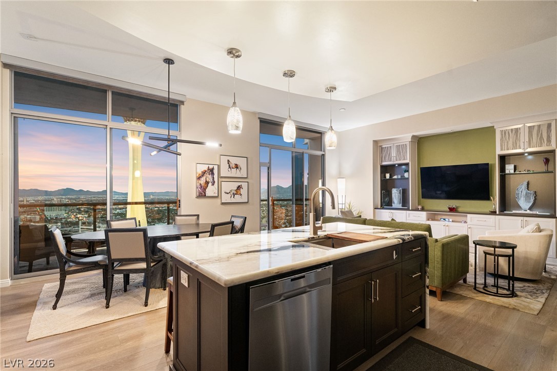 200 West Sahara Avenue 4004