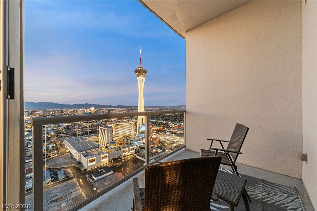200 West Sahara Avenue 4004