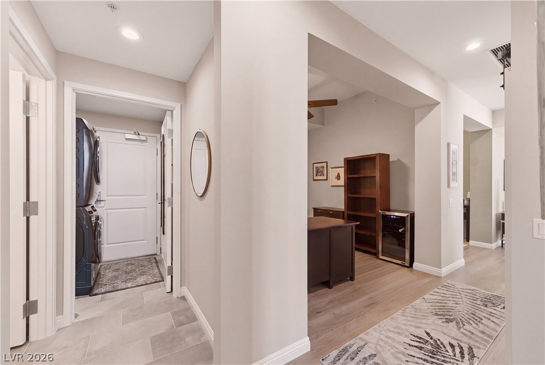 200 West Sahara Avenue 4004