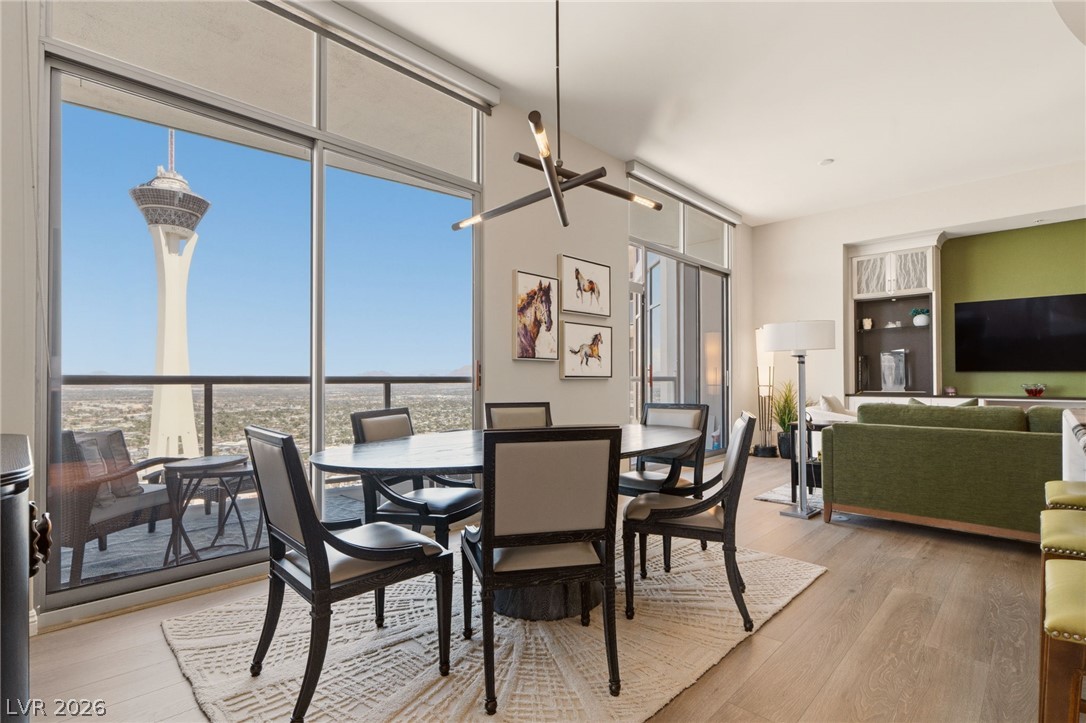 200 West Sahara Avenue 4004