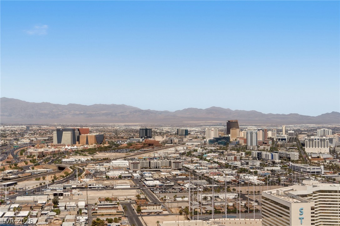 200 West Sahara Avenue 4004