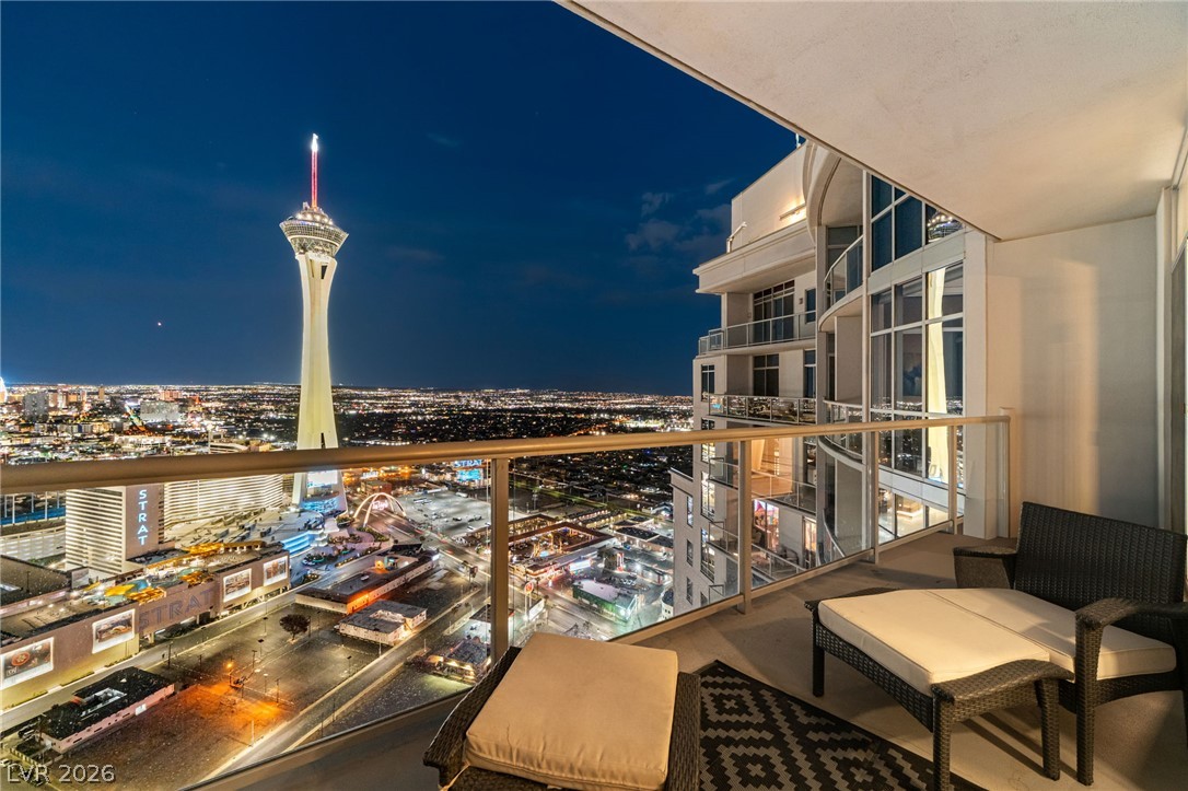 200 West Sahara Avenue 4004