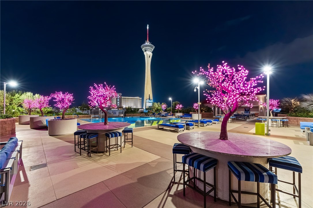 200 West Sahara Avenue 4004