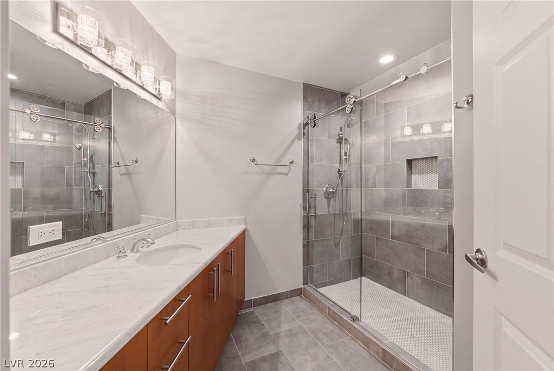 200 West Sahara Avenue 4004