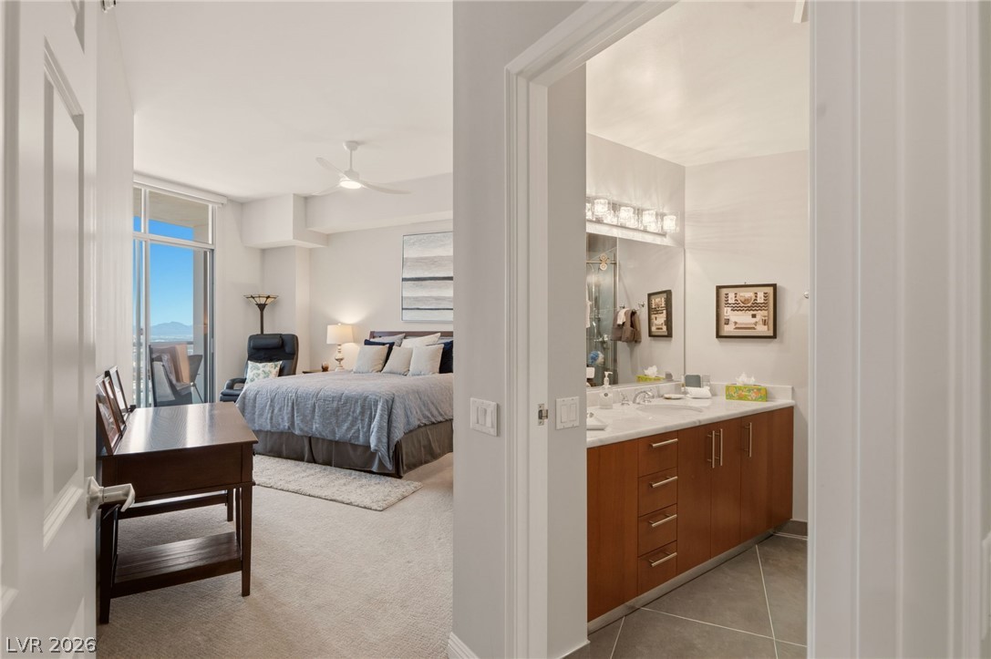 200 West Sahara Avenue 4004