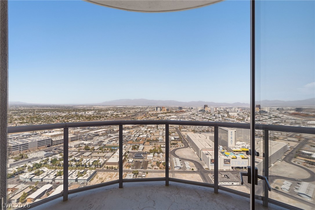 200 West Sahara Avenue 4004