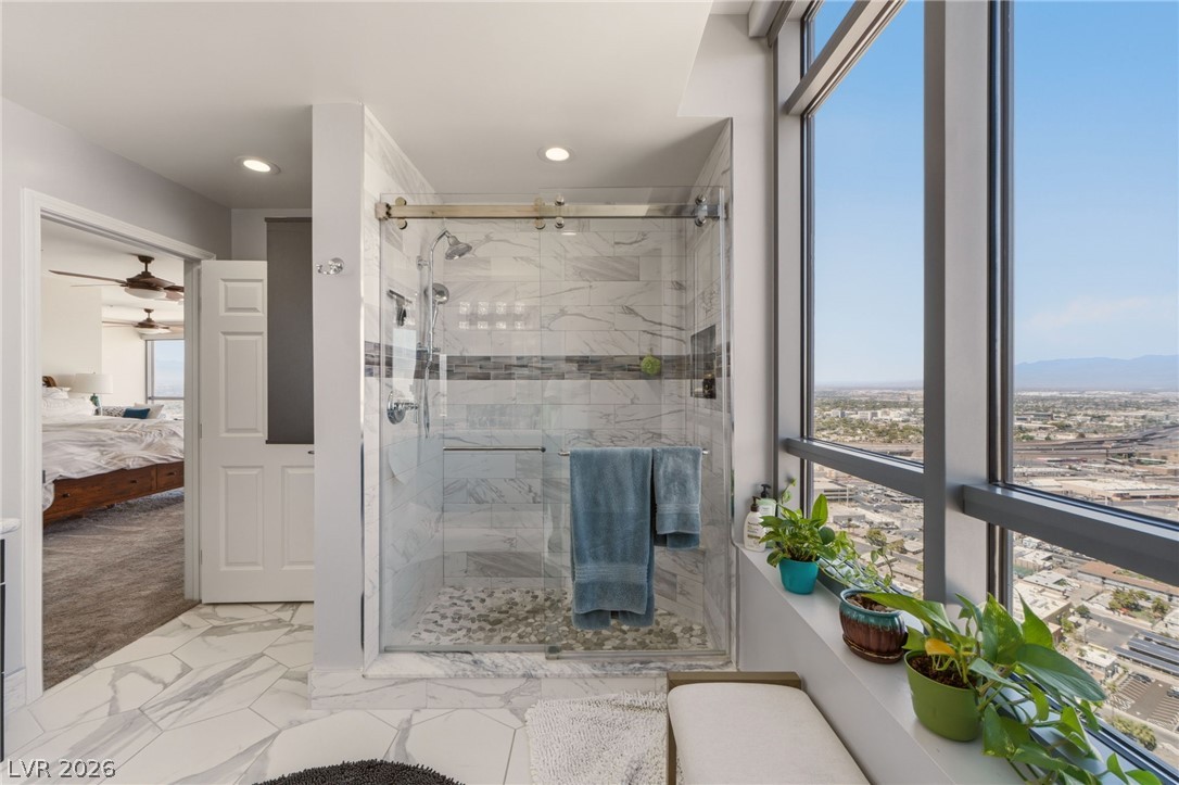 200 West Sahara Avenue 4004