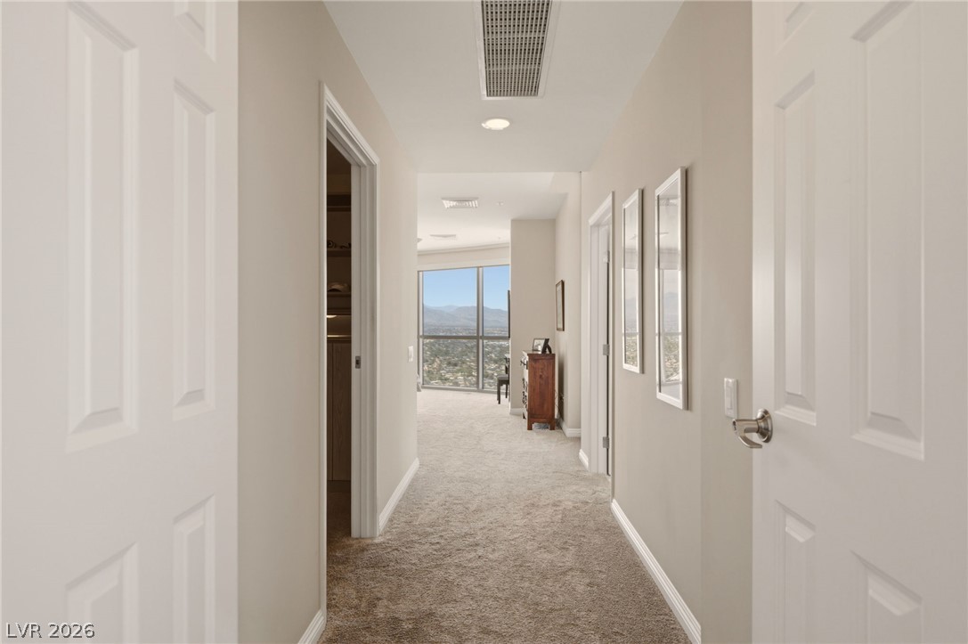 200 West Sahara Avenue 4004