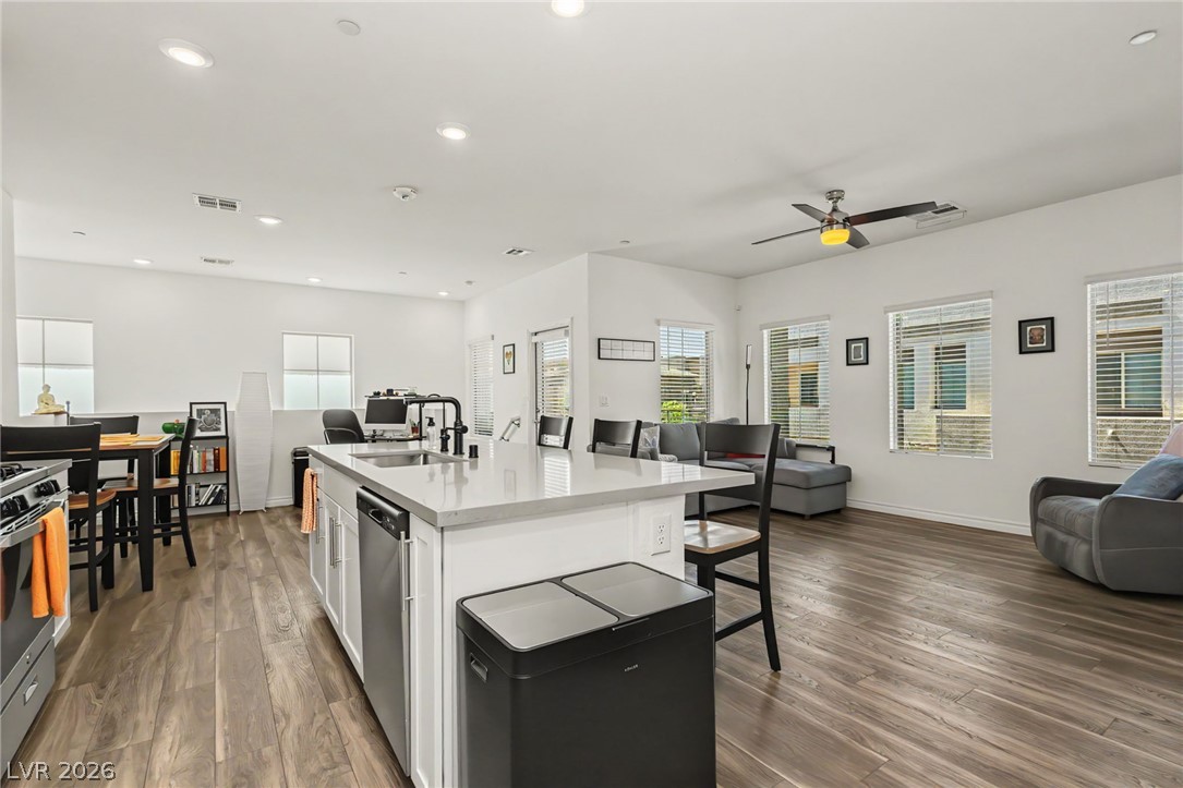 600 North Carriage Hill Drive 2174