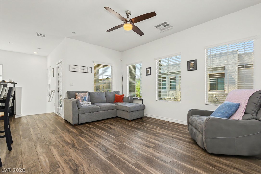 600 North Carriage Hill Drive 2174