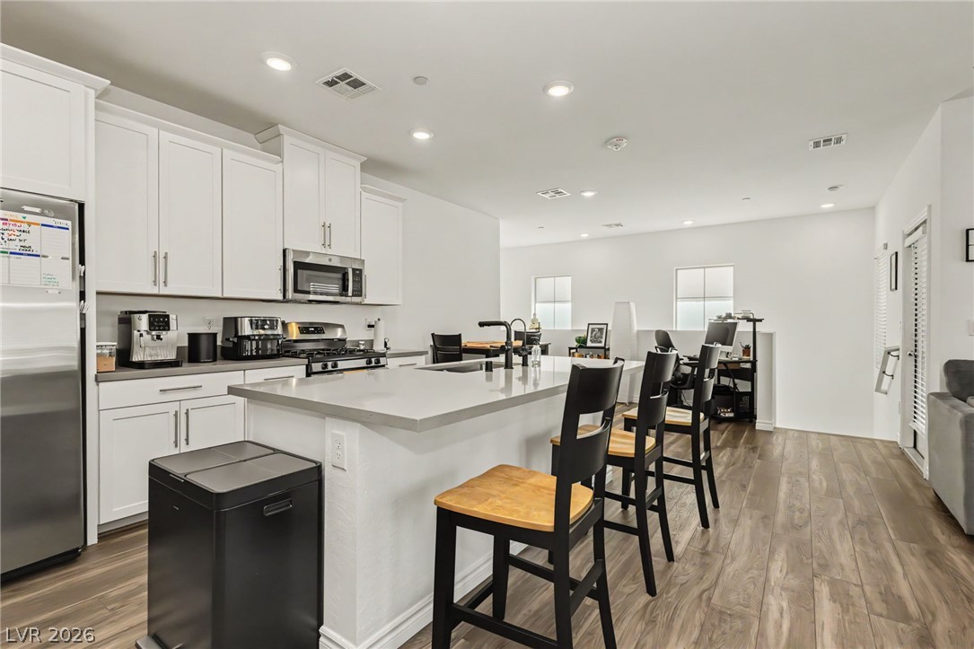 600 North Carriage Hill Drive 2174