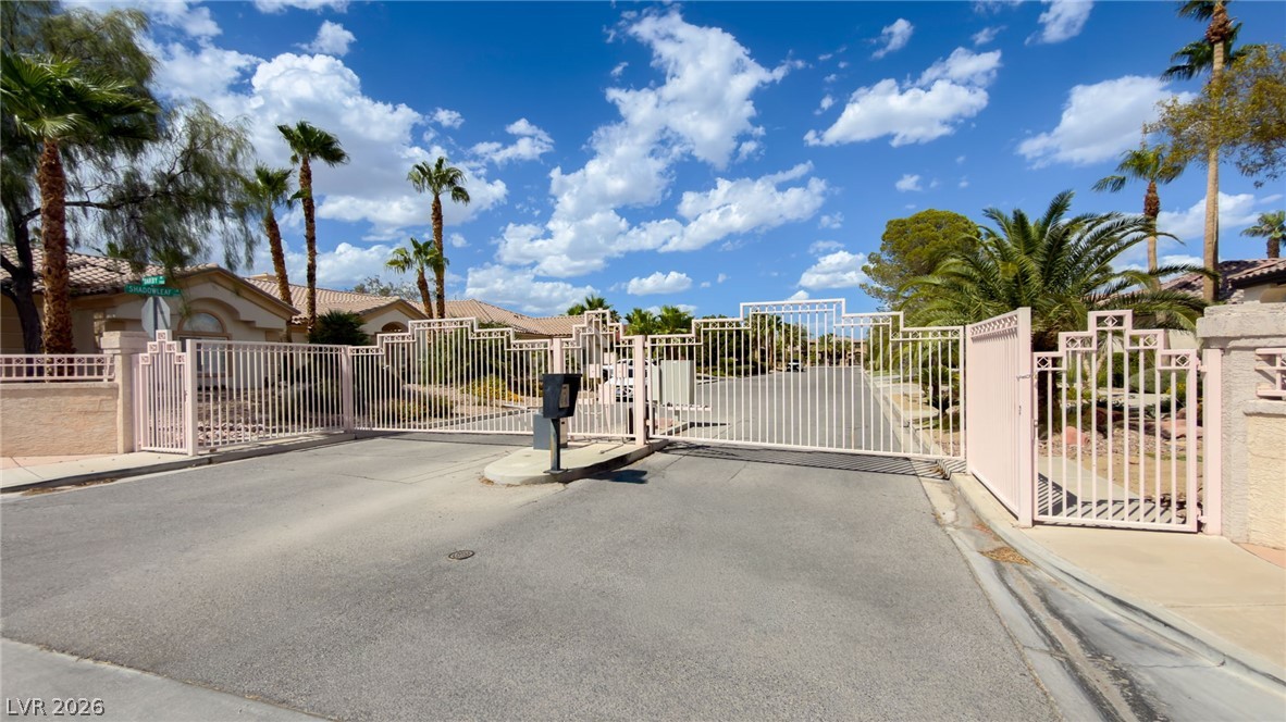 3125 Shadowleaf Court