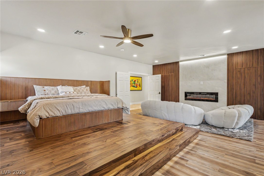 3125 Shadowleaf Court