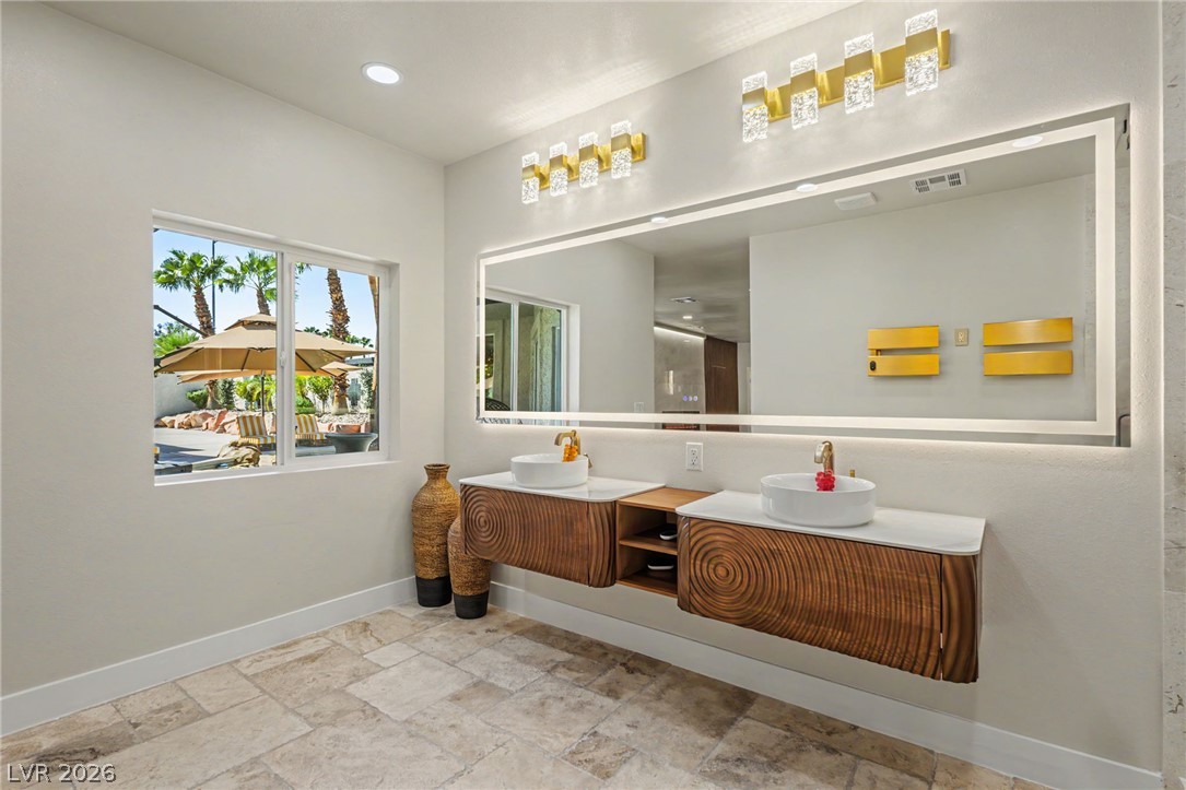 3125 Shadowleaf Court