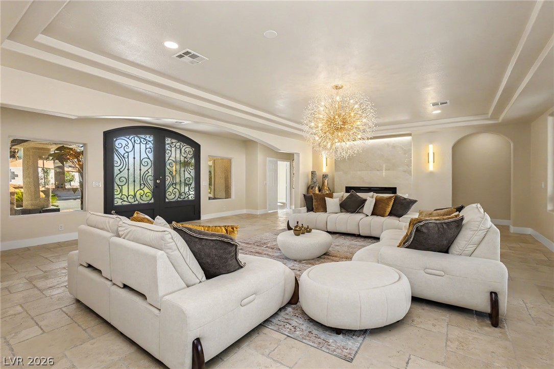 3125 Shadowleaf Court