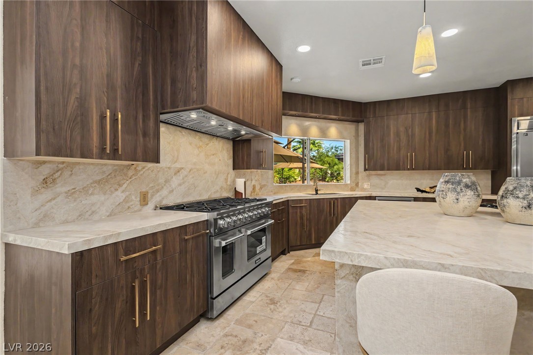 3125 Shadowleaf Court