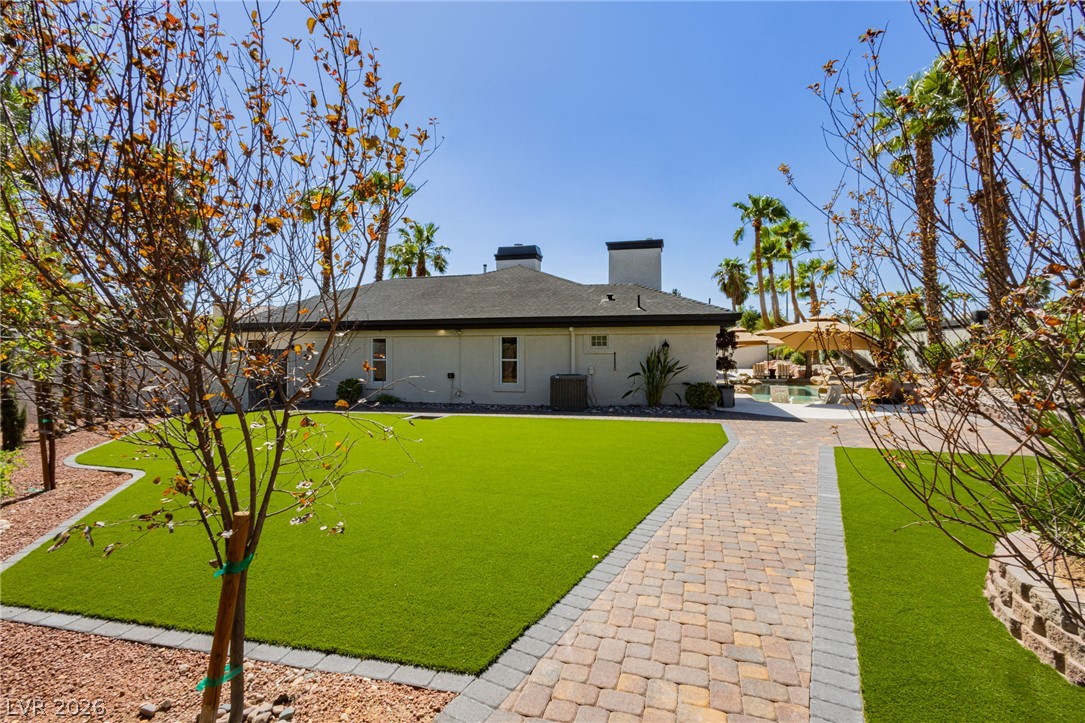 3125 Shadowleaf Court