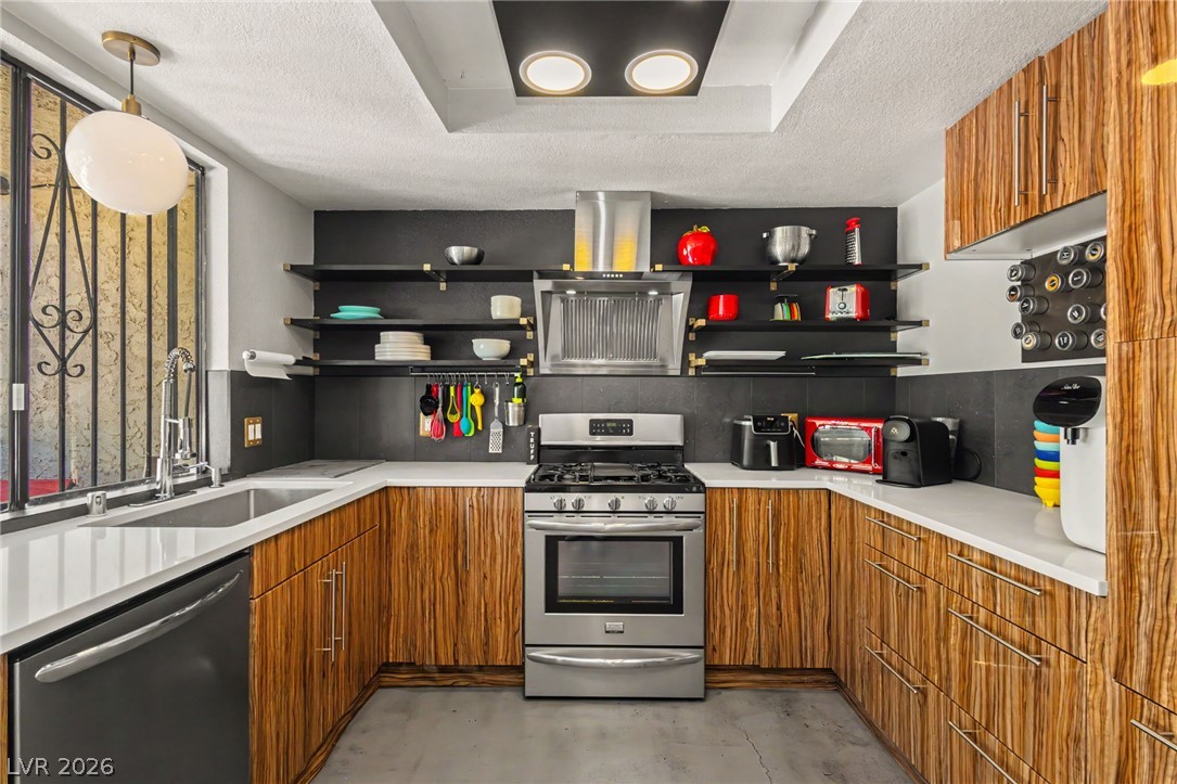 3022 Mirado Court