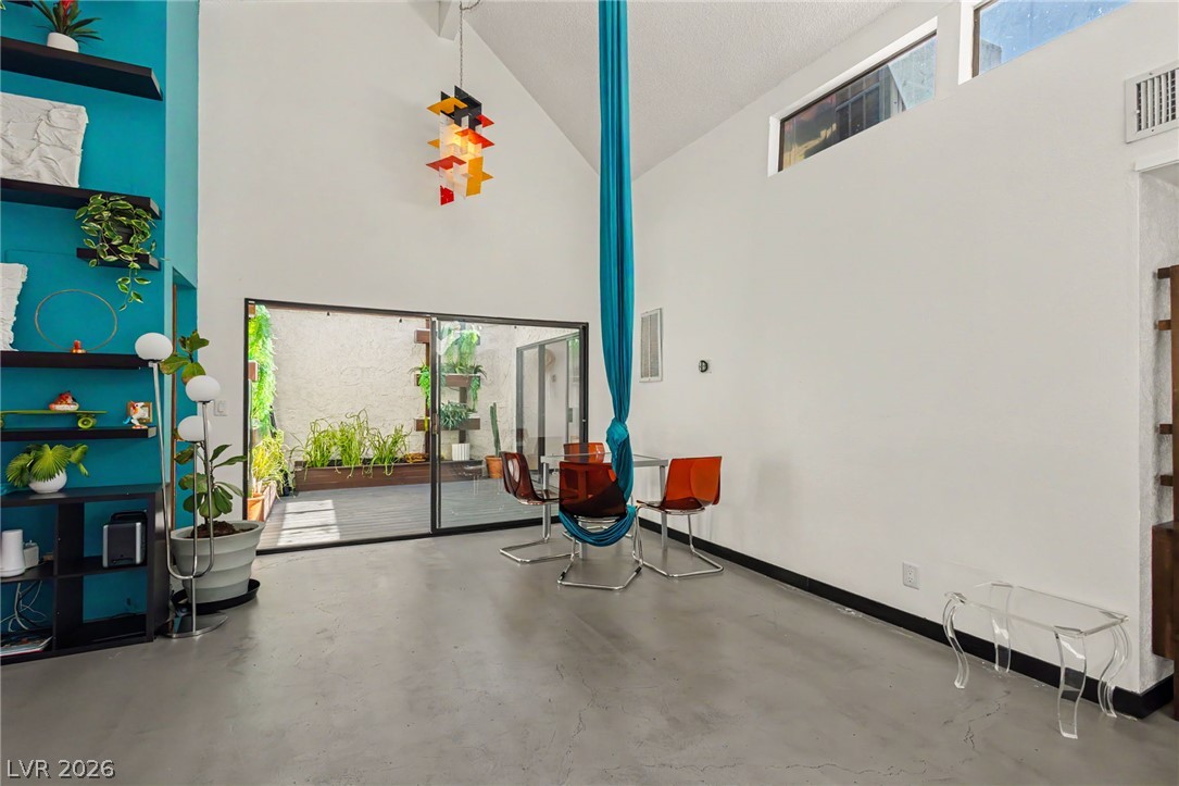 3022 Mirado Court