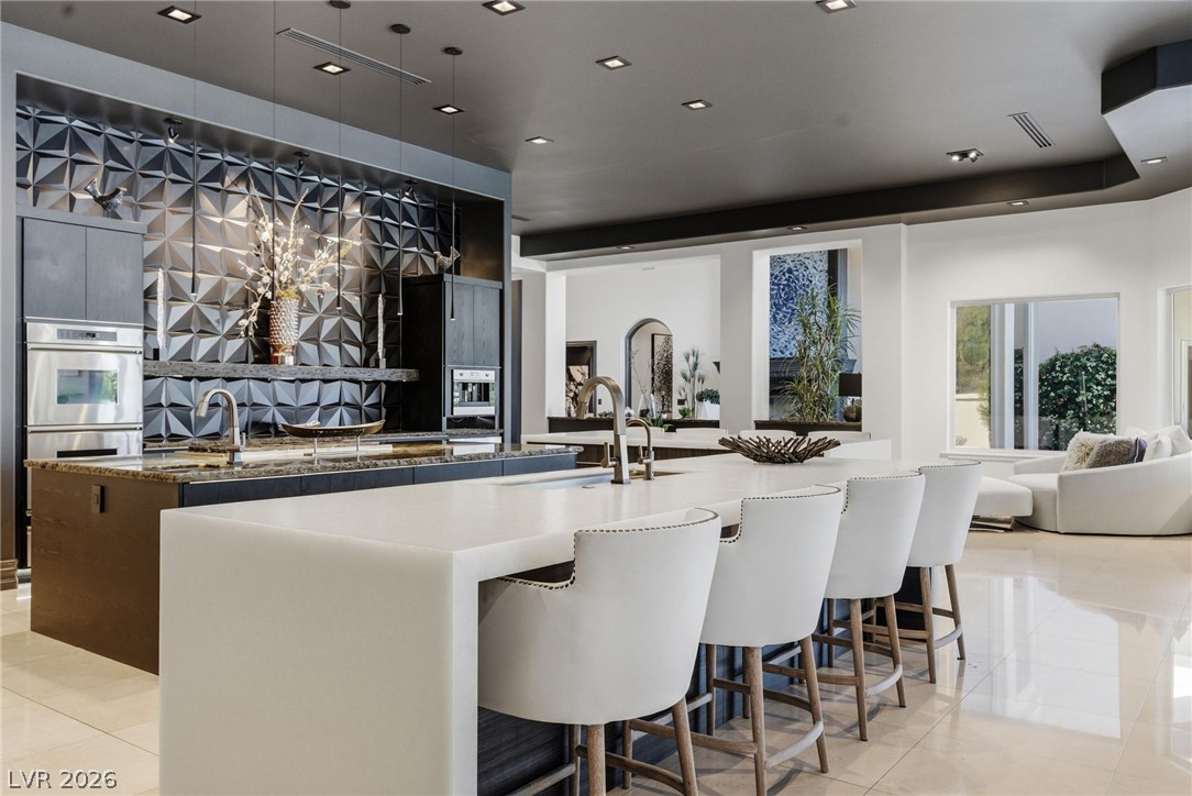 5016 Scenic Ridge Drive