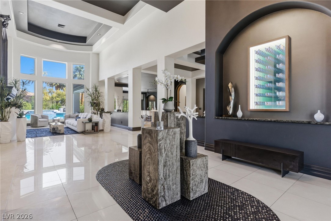 5016 Scenic Ridge Drive