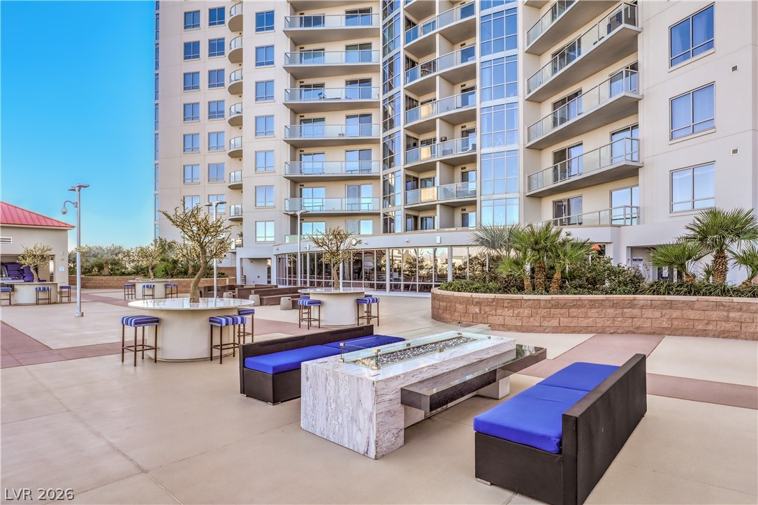 200 West Sahara Avenue 1901