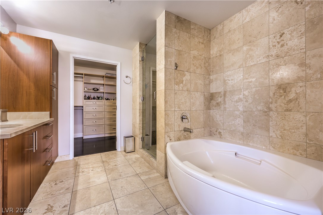 200 West Sahara Avenue 1901