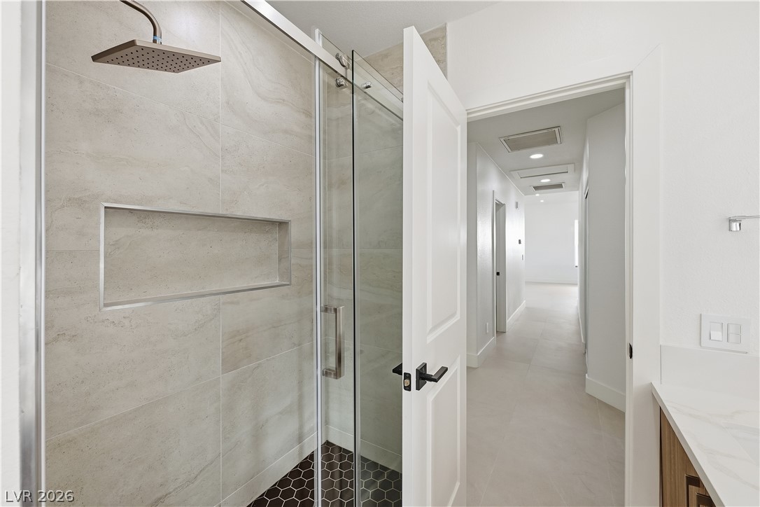 1612 Hidden Spring Drive