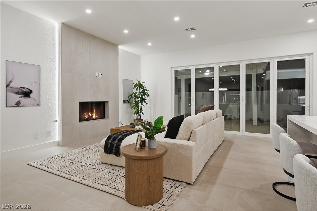 1612 Hidden Spring Drive