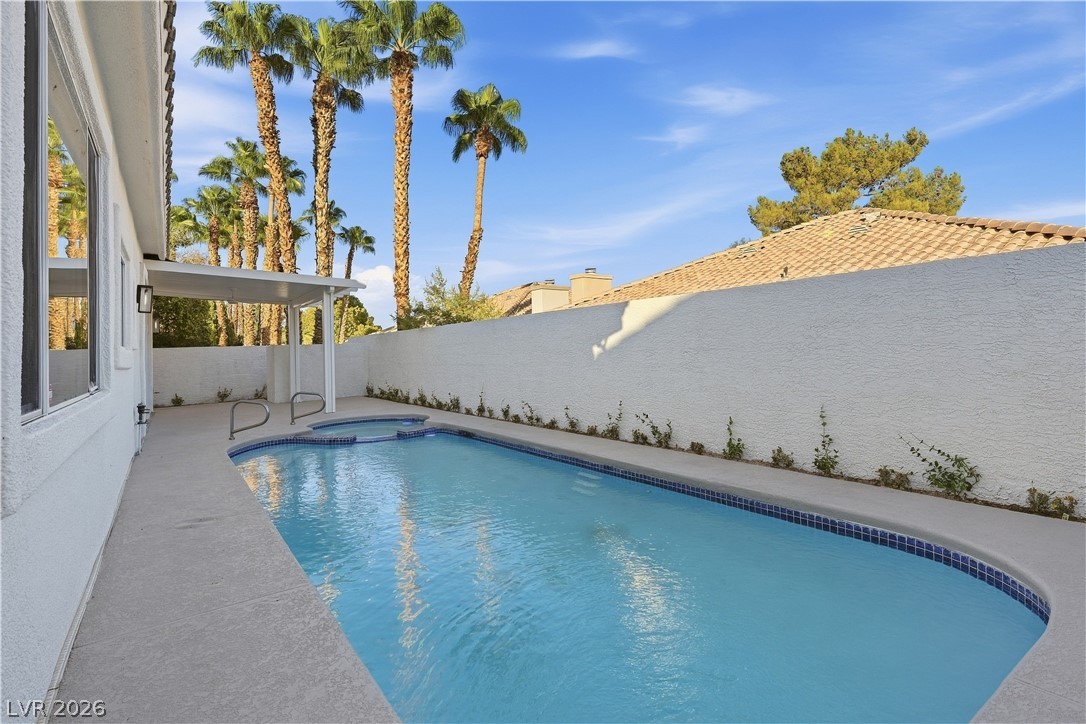 1612 Hidden Spring Drive