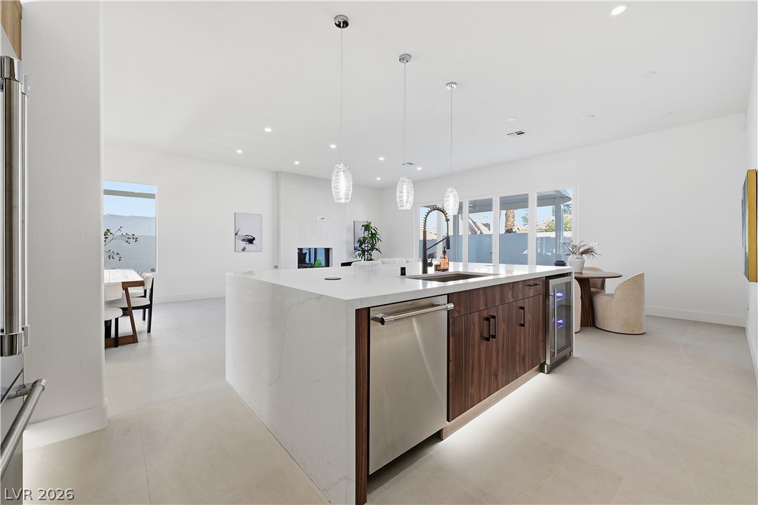 1612 Hidden Spring Drive
