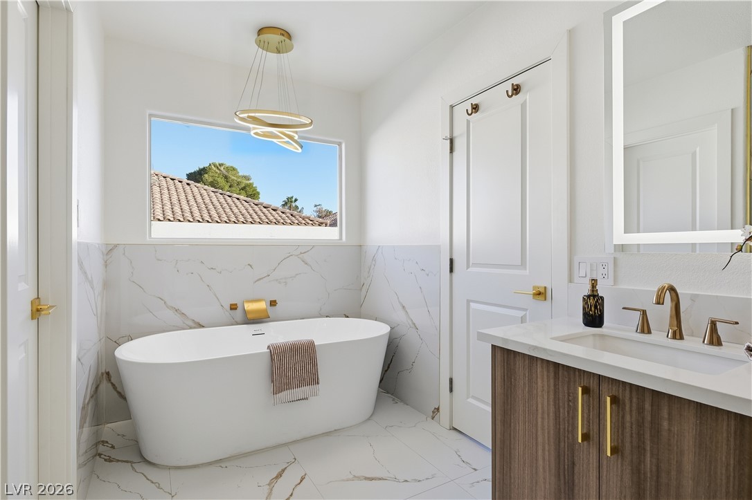 1612 Hidden Spring Drive
