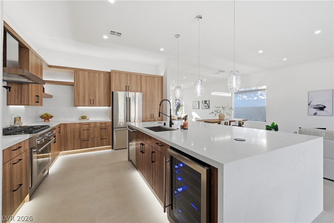 1612 Hidden Spring Drive