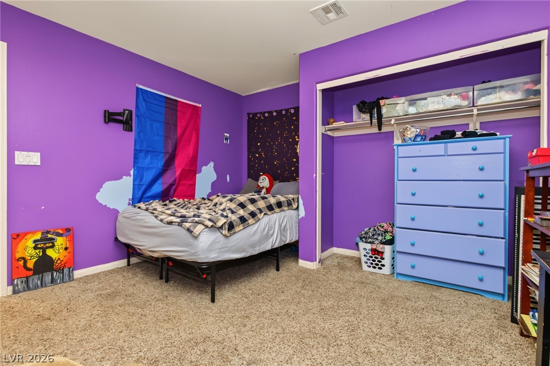 7021 Albatross Attic Street