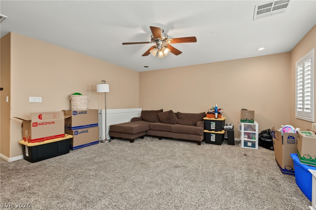 7021 Albatross Attic Street