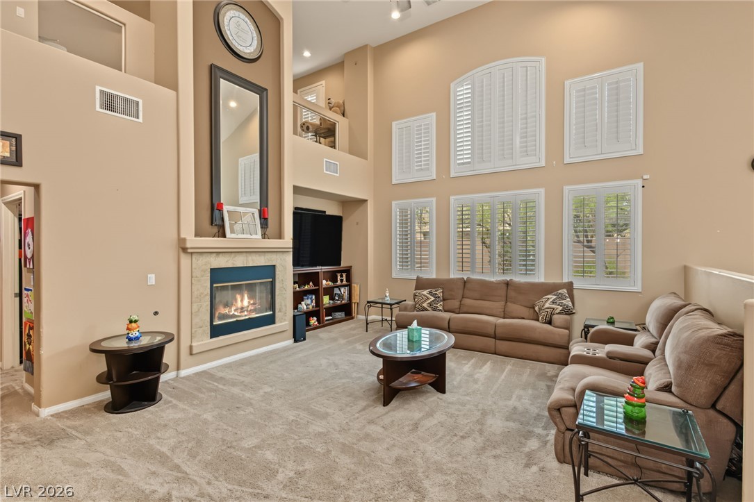 7021 Albatross Attic Street