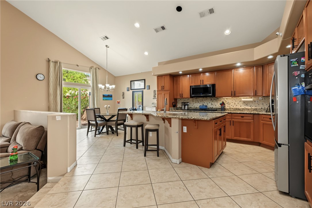 7021 Albatross Attic Street