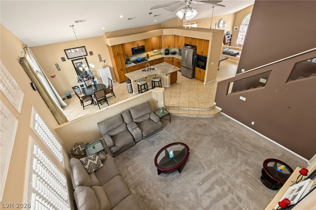 7021 Albatross Attic Street