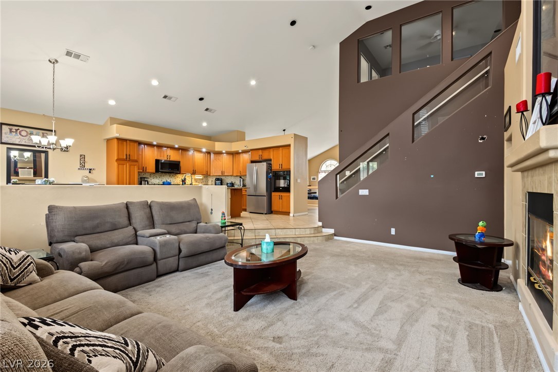 7021 Albatross Attic Street