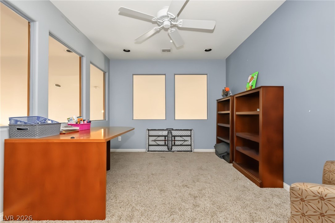 7021 Albatross Attic Street
