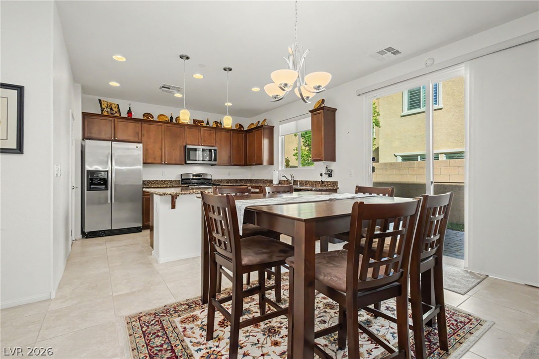 3622 Vino Rosso Avenue