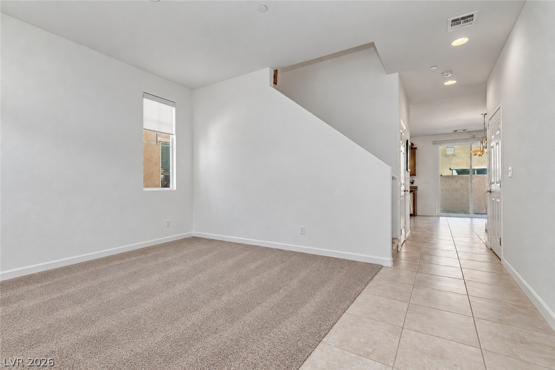 3622 Vino Rosso Avenue