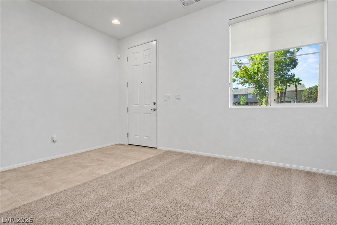 3622 Vino Rosso Avenue