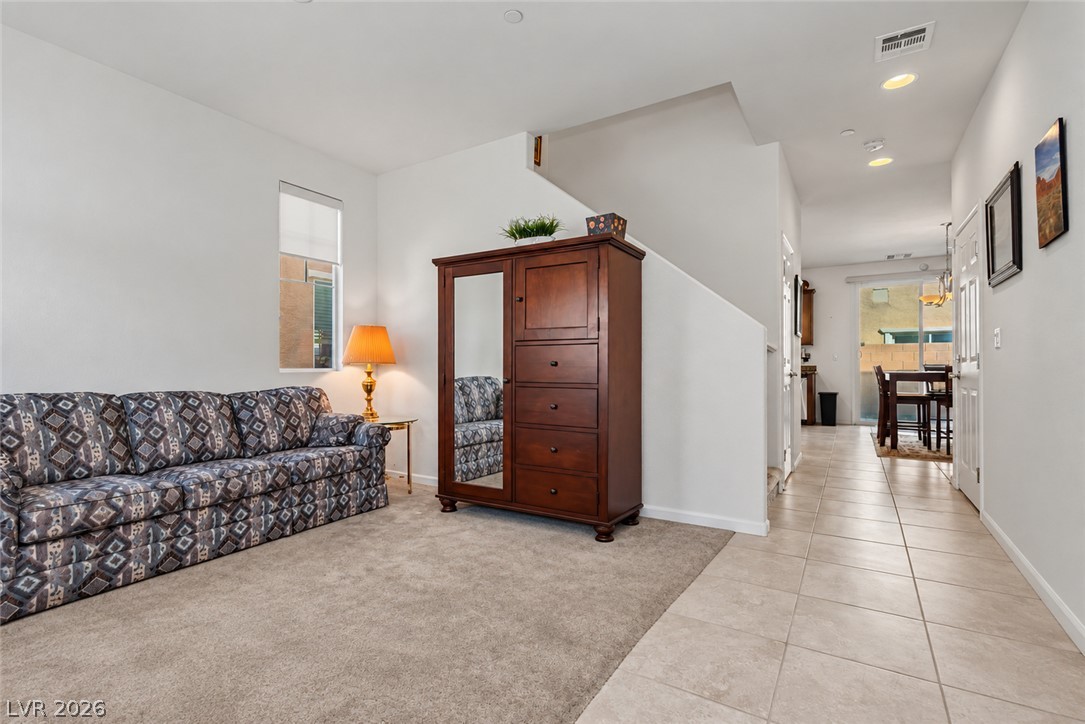3622 Vino Rosso Avenue